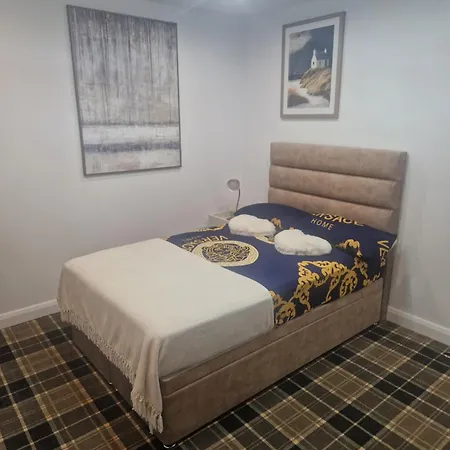 Solo Luxe Homestay Ardee